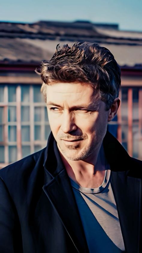 Lord Baelish, Aiden Gillen, Bowie Concert, Petyr Baelish, Project Blue Book, Cillian Murphy Peaky Blinders, John Boy, Aidan Gillen, Workout Routine For Men