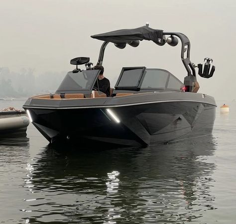 Solid black custom G23! Would you add color to the beast?! Black Yatch Boat Luxury, Boat Flooring Ideas, Nautique Boats, Wake Boat, Malibu Boats, Yatch Boat, Malibu Surf, Fishing Yachts, Wakeboard Boats