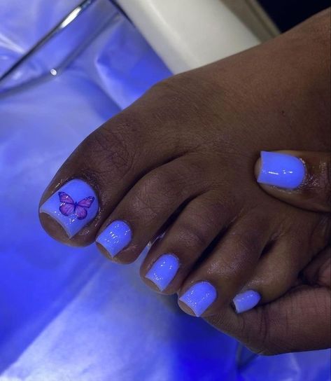 Purple Toenails With Design, Purple Toe Nail Designs, Nails Acrylic Toes, Purple Toenails, Purple Toe Nails, Blue Toe Nails, Pedicure Designs Toenails, Toe Polish, Gel Toe Nails