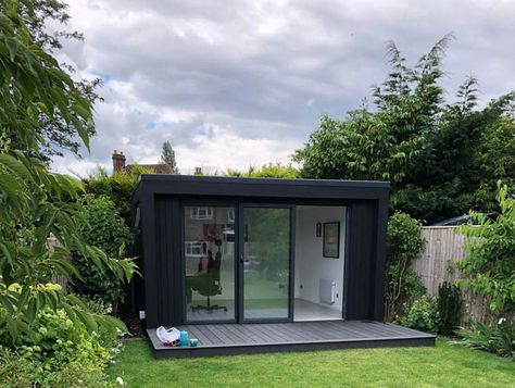 Black clad garden rooms by Ark Design Build-2 Pergola Bamboo, Shed Room, Garden Log Cabin, Garden Room Design, Small Garden Office, Garden Office Shed, Black Cladding, Green Roof System, Garden Homes