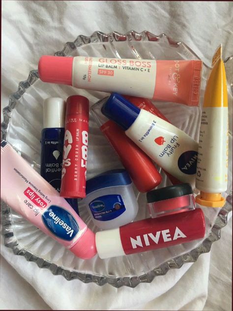 collection 🍥 Cute Vaseline, Nivea Lip Balm Aesthetic, Lip Balms Aesthetic, Vaseline Lip Gloss, Nivea Aesthetic, Lip Care Aesthetic, Lipbalm Nivea, Vaseline Aesthetic, Lipbalm Aesthetic