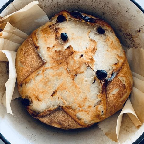 Olive Sourdough Bread, Rosemary Sourdough, Rosemary Bread, Sourdough Starter Discard Recipe, Olive Bread, Homemade Sourdough Bread, Artisan Bread Recipes, Sourdough Starter Recipe, Sweet Lemon