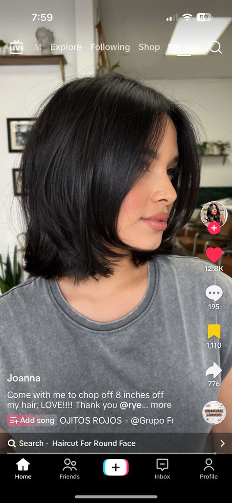 Neck Hair Length, Layered Bob Hairstyles Dark Hair, Layers For Medium Short Hair, Haircut Short Hair Round Face, Bob With Graduation Cap, Midume Length Hair With Layers, Dark Black Short Hair, Short Dark Haircuts For Women, Layered Bob For Straight Hair