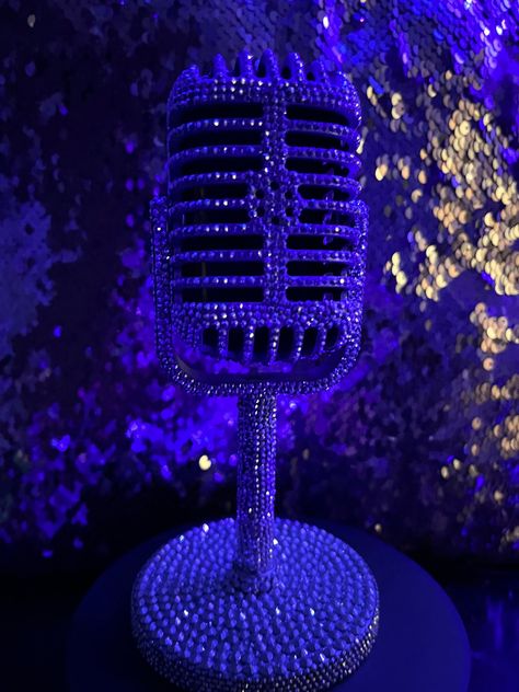 Rhinestone Classic Retro Style Microphone Prop, Fake Vintage Microphone Prop Model with Stand, Silver Antique Microphone Decor Microphone Costume Prop for Party Decorations - choice of Silver, Black or Gold. Inbox your choice of color. Glitter Microphone Aesthetic, Sparkly Microphone Aesthetic, Glitter Microphone, Fancy Microphone, Rhinestone Microphone, Pink Musician, 1920s Microphone, Inverted Triangle Body Shape Outfits, Triangle Body Shape Outfits