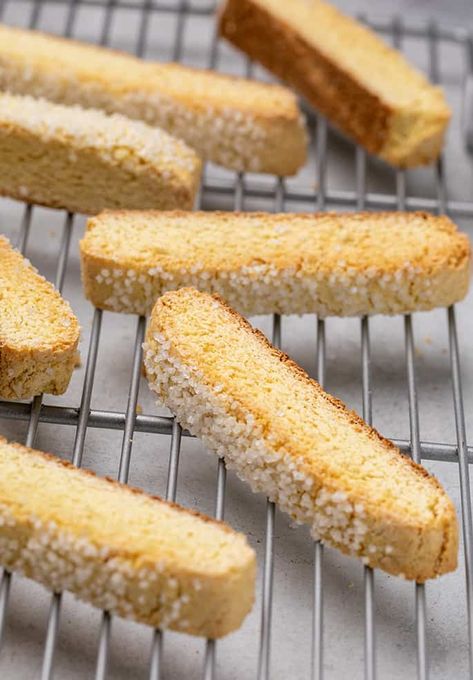 Gluten Free Biscotti Easy, Gluten And Dairy Free Biscotti, Gf Biscotti Gluten Free, Gf Biscotti, Lemon Almond Biscotti Recipe, Gluten Free Italian Cookies, Gluten Free Biscotti Recipe, Vanilla Biscotti, Gf Deserts