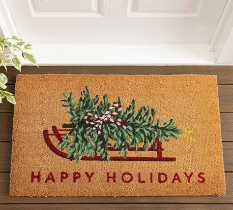 White And Green Christmas Decor, Red White And Green Christmas, Pottery Barn Christmas Decor, White And Green Christmas, Green Christmas Decor, Christmas Door Mat, Pottery Barn Christmas, Faux Christmas Trees, Candle Dressing