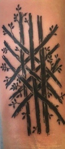 Norns Tattoo Art, Norse Pagan Tattoo, Viking Raven Tattoo Ideas, Web Of Wyrd Tattoo, Wyrd Rune, Iron Druid, Web Of Wyrd, Druid Symbols, Pagan Tattoo