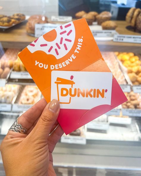 IT’S WIN IT WEDNESDAY 🤩 Enter for a chance to win a Dunkin Donuts gift card!😋 HOW TO ENTER⬇️ 🩷Like this post 🧡Make sure you’re following us @dragonflies.boutique 🩷Tag ALL your besties in the comments (the more the better!) 🧡Engage on our last 5 posts 🩷For an extra entry repost on your stories & tag us! GOOD LUCK!🤞🏼🍀 We will announce the winner next week on our stories!😍 #boutiquelife #boutiquehub #instaboutique #boutiqueshopping #womensboutique #texasboutique #fashionboutique #holalared... Dunkin Gift Card, Gift Card Aesthetic, Win It Wednesday, Dunkin Donuts Gift Card, Boutique Hub, Donut Gifts, Texas Boutique, Coffee Brand, Coffee Branding