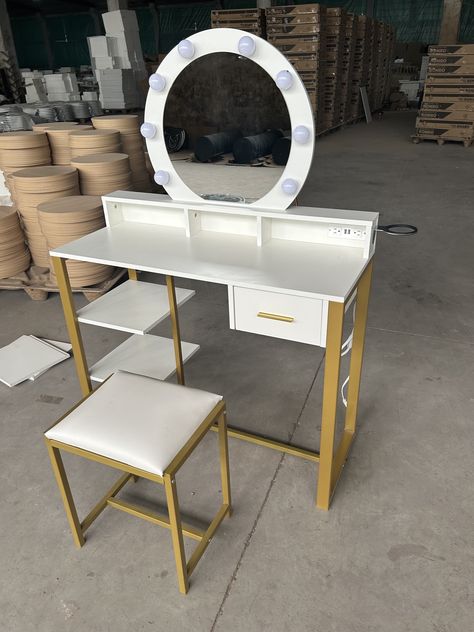 Golden Metal Dressing Table with Bulbs and USB charge and hair dryer holder. Metal Dressing Table, Dressing Mirrors, Vanity Vintage, Dresser Cabinet, Dressing Table Design, Hair Dryer Holder, Vanity Ideas, Cupboard Design, Dressing Mirror