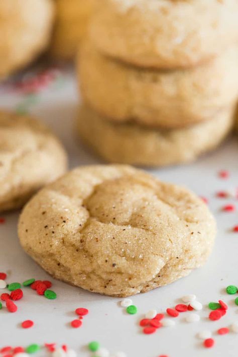 Eggnog Snickerdoodles | greens & chocolate Eggnog Snickerdoodles, Eggnog Cookies, Bourbon Pecan Pie, Snickerdoodle Cookies, Sugar Cookie Bars, Cookie Bar Recipes, Snickerdoodles, Pecan Pie, Cookie Desserts