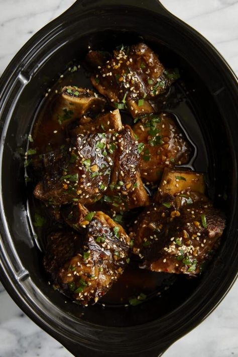 Slow Cooker Asian Short Ribs - Damn Delicious Korean Short Ribs Slow Cooker, Asian Short Ribs Recipe, Short Rib Recipes Crockpot, Short Ribs Crock Pot, Best Short Rib Recipe, Asian Short Ribs, Damn Delicious Recipes, Deli Salads, Slow Cooker Ribs Recipe