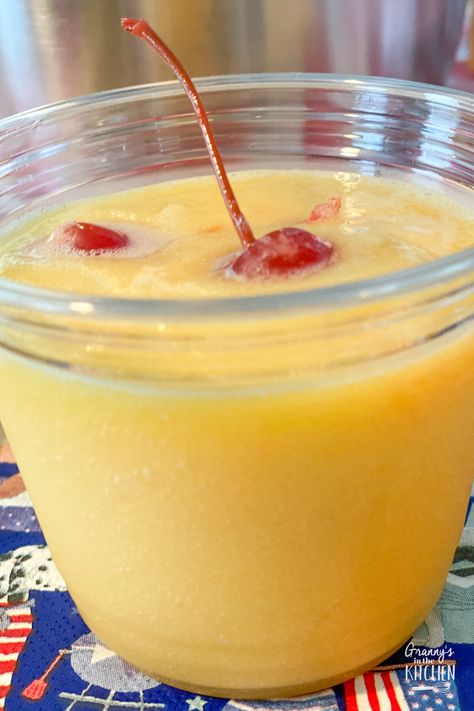 Whiskey Frozen Drinks, Old Fashioned Slush Recipe, Frozen Whiskey Sour, Whiskey Slush Recipe, Whiskey Slush, 2024 Cocktails, Alcoholic Slush Recipes, Alcoholic Slush, Slush Recipes