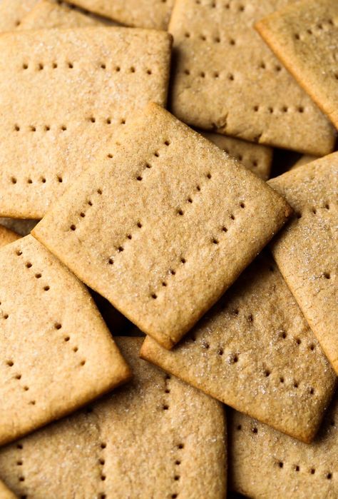 Graham Crackers Recipe, How To Make Graham, Gram Crackers, Dessert Sandwich, Graham Cracker Recipes, Gluten Free Graham Crackers, Graham Cracker Cookies, Kid Lunches, Crackers Recipe