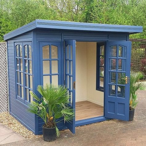 Dwell - 27 Modern She Shed Designs to Inspire Your Backyard Escape Tiny Summer House, Summer House Decor Ideas, Modern She Shed, 8x8 Shed, She Shed Designs, Small Summer House, Shed Designs, Shed Blueprints, Wood Shed Plans