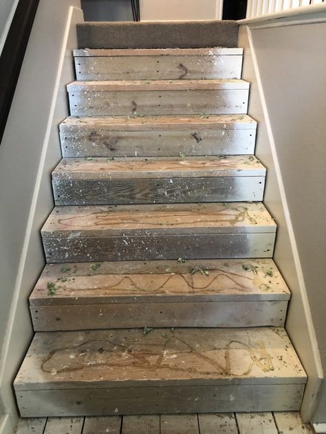 Diy Stairs Makeover, Redo Stairs, Diy Staircase Makeover, Stairs Makeover Ideas, Stair Renovation, Rustic Stairs, Diy Staircase, Stairs Makeover, Staircase Remodel