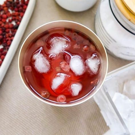 Omija Tea – Incredible Korean Five-Flavor Berry Tea! - FutureDish Omija Tea, Berry Tea Recipe, Iced Tea Drinks, Korean Tea, Sweet Tea Recipes, Korean Dessert, Fantasy Food, Flavored Sparkling Water, Medicinal Tea