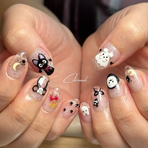 Studio Ghibli x Halloween 🎃 she gave me about 8 different pics to combine different elements with my own, turned out pretty cute 10/10 would do it too (note: client opted out on cuticle care hence the extensions couldn’t be flushed as neatly) 𐙚 ⋆˚October nails for Chloe 🌼 Kindly credit if used as inspo 💛🔗 Book here: www.Citrinail.com 🚌 Getting here: Singapore 760773 Khatib MRT Exit D Bus 811 - 2 Direct Stops Comfy home studio with: • Netflix / Disney+ • Air-condition • Refreshments • Th... Totoro Nails Studio Ghibli, Ghibli Nail Art, Studio Ghibli Nails, Ghibli Nails, Comfy Home, Short Gel Nails, Nail Art Studio, Anime Nails, October Nails