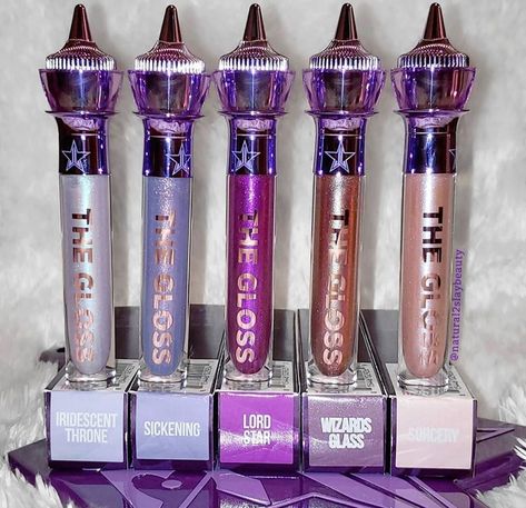 #BloodLust Jeffry Star, Jeffree Star Tattoos, Jeffery Star Makeup, Lipgloss Shades, Jeffrey Star Cosmetics, Lipgloss Bundle, Lip Gloss Shades, Art Studio Organization, Lip Gloss Collection