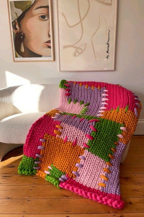 Knitted Blanket, Room Deco, Knit Blanket, Diy Crochet Projects, Knitted Blankets, Handmade Home, Crochet Fashion, Cute Crochet, Crochet Crafts