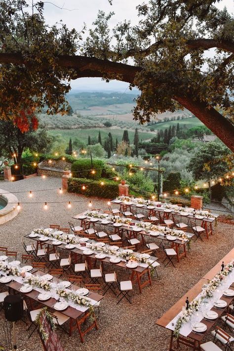 Long Tables, Tuscan Wedding, Amazing Weddings, Future Wedding Plans, Tuscany Wedding, Wedding Mood Board, Wedding Mood, Italian Wedding, Dreamy Wedding