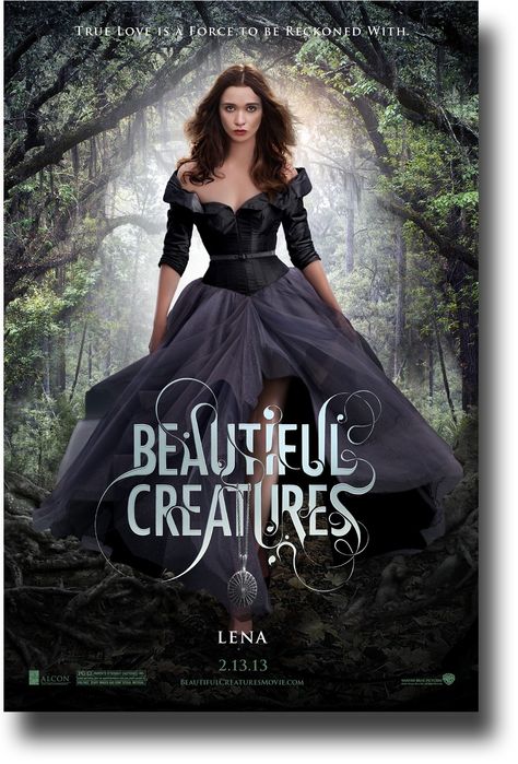 Beautiful Creatures Beautiful Creatures Movie, Alice Englert, Kami Garcia, Night Film, Tattoo Henna, Film Horror, رعب نفسي, Fantasy Movies, Good Movies To Watch