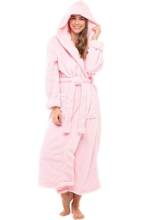 You need this in your life if you believe in Self Care! Alexander Del Rossa Pink Women's Warm Fleece Robe with Hood, Long Plush Bathrobe #pink #selfcare Bedtime Clothes, Robe With Hood, Fuzzy Robe, Winter Robes, Robes For Women, Plus Size Robes, Fleece Robe, Soft Robes, Lounge Robes