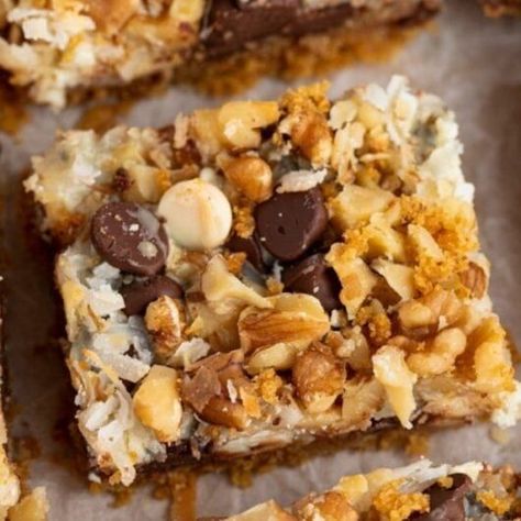 Hello Dolly Bars (Original Recipe) 2024 Cookies, Dolly Bars, Hello Dolly Bars, Bar Treats, Canadian Dessert, Cornflake Cookies, Magic Bars, Hello Fresh Recipes, Cooking Cookies