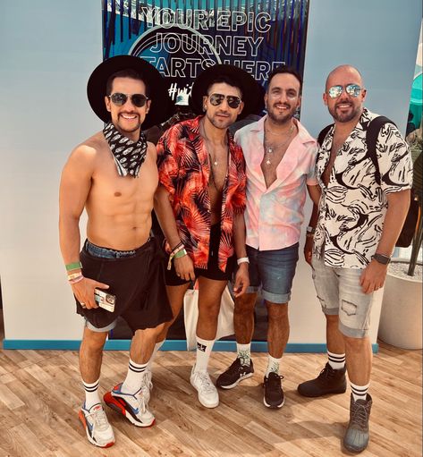 Men Edc Outfits, Dresscode Ideas, Outfit Fiesta, Coachella 2024, Sunset Party, Edc Outfits, Fiesta Outfit, Coachella Outfit, Ideas Outfit