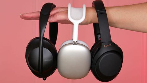 AirPods Max vs. Bose 700 vs. Sony WH-1000XM4: The best noise-canceling headphones compared - CNET Sony Xm4, Bose 700, Best Noise Cancelling Headphones, Bose Headphones, Wireless Noise Cancelling Headphones, Sony Headphones, Headphones Design, Airpods Max, Best Headphones