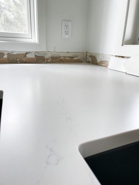 Best White Quartz Countertops 2023 Countertops 2023, Best Quartz For White Cabinets, Quartz White Countertops, Best White Quartz Countertops, White Kitchens With Quartz Countertops, Modern Kitchen Update, Most Popular Quartz Countertop Color, White Quartz Countertop Kitchen, Quartz Kitchen Countertops Colors