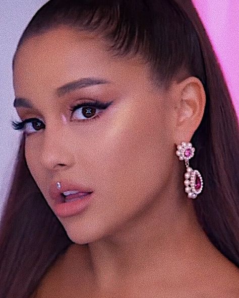 Which of these four is superior lyrically? You can only choose one. -Best mistake -NASA -Better off -touch it . . . #ariana #arianagrande… Ariana 7 Rings, Ariana Grande 7 Rings, Witch Spell Book, Glam Makeup Look, Girl Celebrities, 7 Rings, Choose One, Glam Makeup, Love Spells