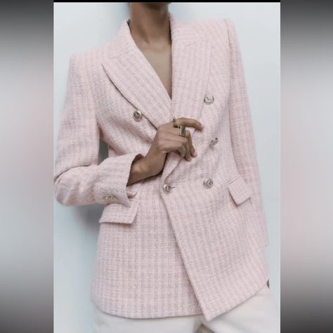 Posh Live Designer Parisian Fashion Jacket Embrace Your Unique Style With This Tweed Blazer In Baby Pink. This Blazer Is Not Just An Outerwear, It's A Statement. Designed To Fit Uk Size Up To 14, It's The Ideal Addition To Any Women's Wardrobe. Be A Happy Peach Lady And Enjoy Beautiful Things In Your Happy, Peachy Life. Because You, Being Pretty And Totally You, Truly Deserve It. Blue Blazer Women, Plaid Suit Jacket, Cut Blazer, Blazer Pink, Tailored Coat, Plaid Suit, Single Button Blazer, Woven Jacket, Long Blazer