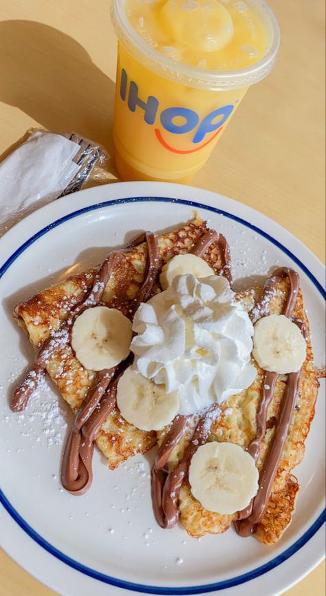 Ihop Breakfast Aesthetic, Dunkin Donuts Breakfast, Ihop Food, Ihop Breakfast, Big Snacks, Hungry Eyes, Future Board, Breakfast Platter, Breakfast Places