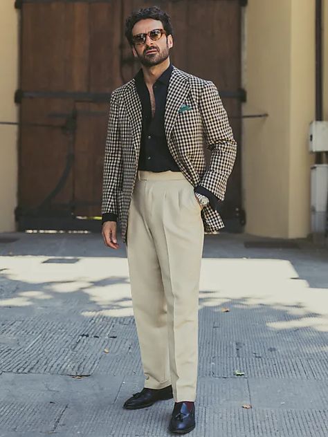 5 fashion looks inspired by Italian menswear Men Italian Style, Italian Fashion Men, Fashion For 2023, Houndstooth Outfit, Italian Menswear, Looks For Men, Italian Mens Fashion, Italian Chic, Suit Combinations