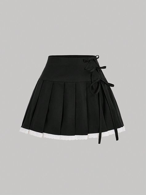 School Skirt Black, Pleated Black Mini Skirt, Black And White Plaid Skirt Outfit, Long White Shirt, Clothes Skirts, Going Out Skirts, Black Skirts, School Skirt, Grey Mini Skirt