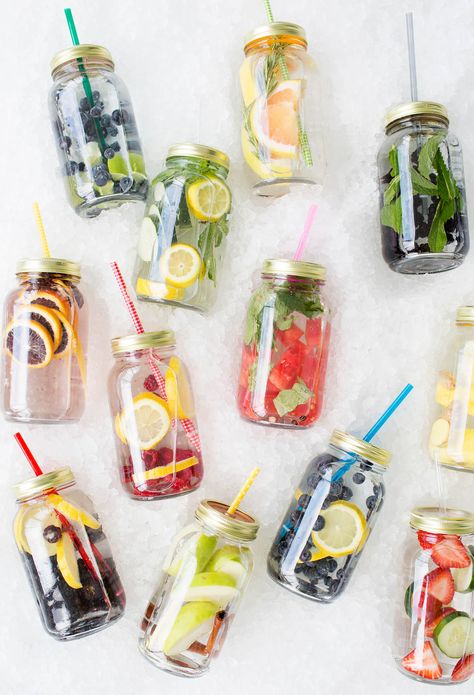 Ask a Dietitian: How much water should we be drinking? Reduce Bloat, Fruit Infused Water Recipes, Diet Detox, Plain Water, Infused Water Recipes, Resep Diet, Fruit Infused Water, Healthy Drinks Recipes, Vegetable Drinks