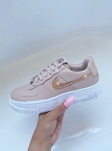 Nike Company, Rose Gold Nikes, Air Force 1 Pixel, Swarovski Nike, 1 Pixel, Quince Ideas, Package Delivery, Custom Nikes, Custom Sneakers