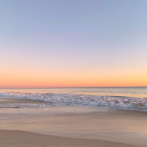 Sunset Beach Desktop Wallpaper, Beach Background Desktop, Summer Beach Aesthetic Wallpaper Laptop, Beach Mac Wallpaper, Ipad Beach Wallpaper, Summer Wallpaper Horizontal, Beach Aesthetic Wallpaper Desktop, Beach Wallpaper For Laptop, Beach Desktop Wallpaper Aesthetic