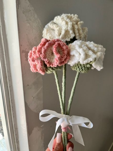 Crocheted Carnations Patterns, Crochet Carnation, Crochet Carnation Flower, Carnation Crochet, Carnations Crochet, Crochet Carnation Bouquet, Carnation Flower Crochet Pattern, Crochet Carnation Flower Bouquet, Crochet Flowers Easy