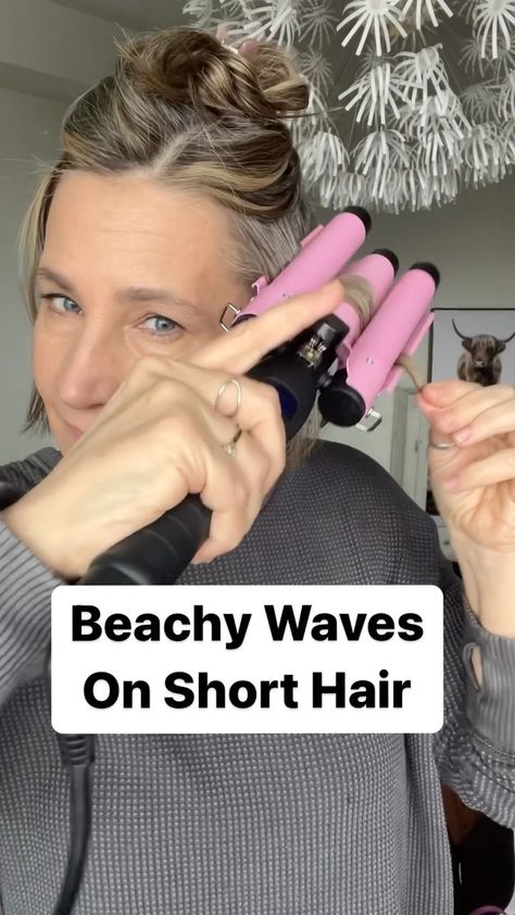 Quick change for my day 3 hair! This curling iron makes beachy waves so easy!! I’m super impressed!! If you want softer waves just release… | Instagram Crimp Short Hair Bobs, Chin Length Beach Waves, Hair Waver Styles Short, Beach Waves On Bob Hair, Curling Iron For Short Hair Bobs, Beachy Curls Short Hair, Bob Crimped Hair, Lindsay Hignett Hair, Beach Waves On Short Bob