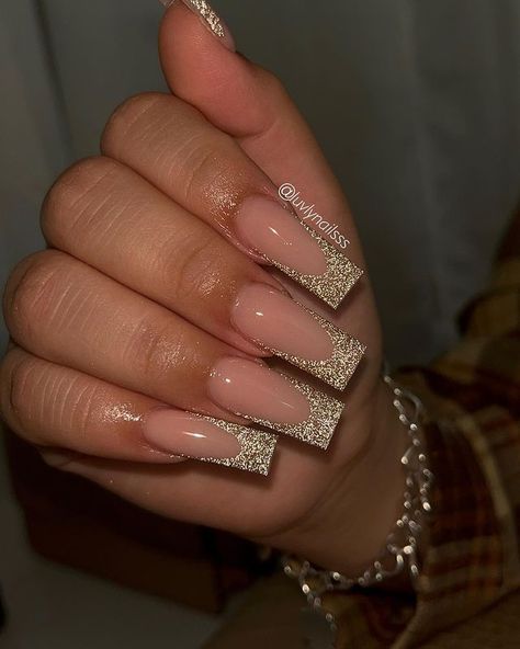 50 Best Winter Nail Art Ideas to Try Nails Acrylic Gold French Tips, Hoco Nails Champagne, Champagne Nails For Prom, Classy Gold Nails Acrylic, Champagne Colored Nails Acrylic, Prom Nails Beige, Nails For A Gold Prom Dress, Tan Birthday Nails, Light Gold Nails Acrylic