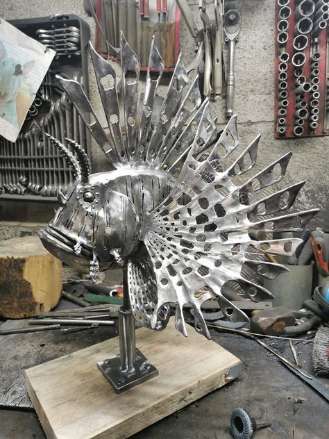 Scrap Metal Art | A Lion fish I made a while ago :) Fish Metal Art, Steampunk Fish, Recycled Metal Art Fish, Scrap Metal Art Animals Dinosaurs, Metal Fish, Metal Art Diy, Lion Fish, Deep Art, Blacksmith Projects