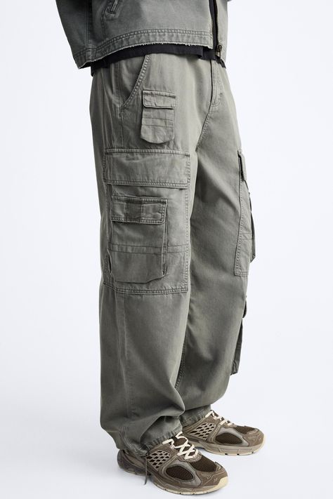 Pants With Pockets On Side Men, Cargo Pants Big Size Man, Drawstring Cargo Pants Men, Men Cross Pants, Where To Get Cheap Cargo Pants, Mens Pants 2022, Mens Low Waisted Pants, Boy Wide Pants, Jacov Cargo Pants