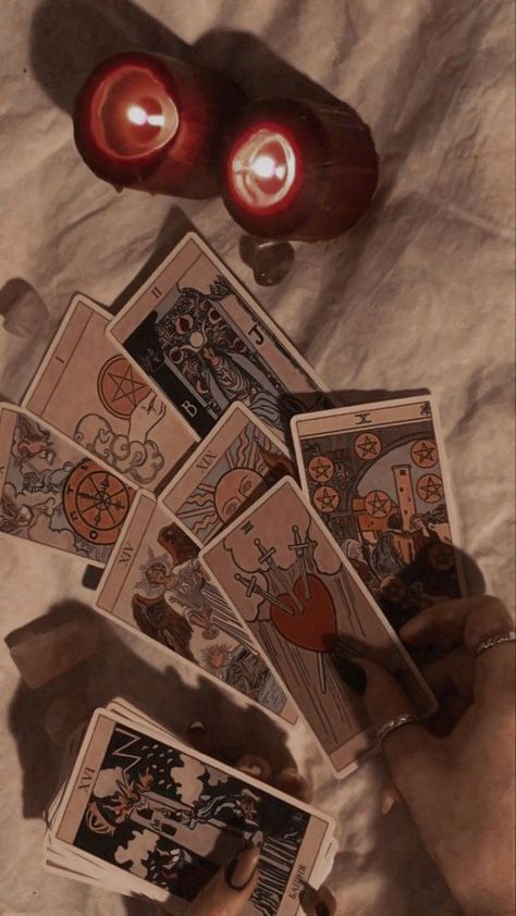 tarot card reading dark aesthetic inspo manifest Tarot Readings Aesthetic, Tarot Cards Reading Aesthetic, Tarot Card Asethic, Oracle Aesthetic Dark, Tarot Card Reading Aesthetic, Tarot Card Photography, Dark Tarot Aesthetic, Card Reading Aesthetic, Red Tarot Card Aesthetic