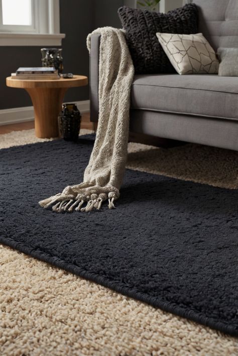 rug styles for small living room,small area rug,modern rug design,living room rug ideas,contemporary living room rugs,rug decor ideas,stylish rug for small living room Decorating A Small Apartment, Popular Kitchen Colors, Light Oak Floors, Best Kitchen Colors, Easy Decor, Cozy Spaces, Kitchen Colour Schemes, Small Apartment Living Room, Small Apartment Living