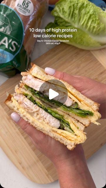 Victoria Minell on Instagram: "CHICKEN CAESAR EGG SANDWICH 🥪 Day 6 of 10 high protein, low calorie recipes. Subscribe at the link in my bio for the full ingredient and measurement break down." High Protein Low Calorie Recipes, Healthy Salt, Lettuce Recipes, Nutritional Food, Low Calorie Chicken, Sandwich Day, Healthy Low Calorie Meals, Healthy High Protein Meals, Egg Sandwich