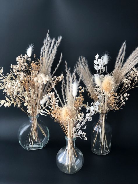 Boho Dried Flower Craft Box Mixed Dried Flowers Cake Decor - Etsy Winter Bud Vase Arrangements, Dried Flower Bud Vases, Dried Flower Centerpiece Wedding, Bud Vase Flowers, Dried Flowers Cake, Flower Diy Paper, Engagement Backdrop, Bud Vase Centerpiece, Paper Flower Diy