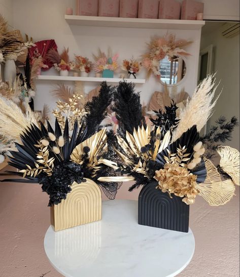 Black And Gold Floral Centerpieces, Black And Gold Centerpieces, Masquerade Prom, Dead Flowers, Floral Art Arrangements, Gold Centerpieces, Prom 2024, Birthday Centerpieces, 18th Birthday Party