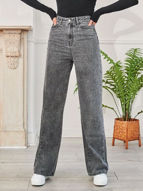 Gray Denim Pants Outfit, Grey Denim Pants Outfit, Gray Denim Jeans Outfit, Grey Denim Jeans Outfit, April Fits, Trousers Women Outfit, Grey Jeans Outfit, Denim Pants Outfit, Gray Denim Pants