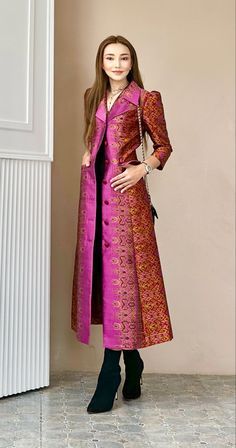 Winter Ethnic Wear Indian, Unique Saree Designs Party Wear, Silk Gown Designs Indian, Jacket Dresses For Women, Brocade Outfits, Saree Reuse, Code Dress, Shawl Coat, Cutest Outfits